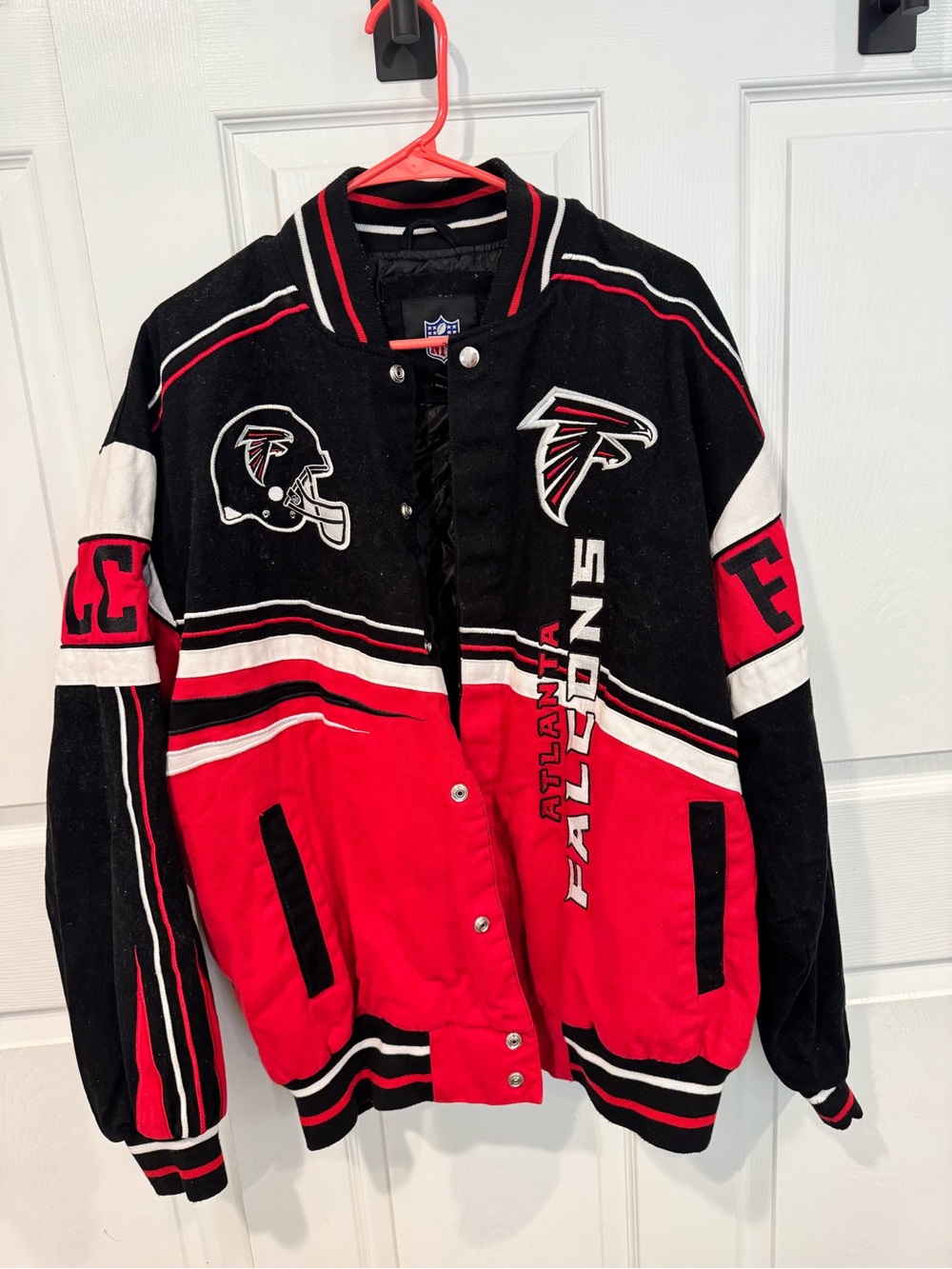 STARTER Atlanta Falcons Red & Black Colorblock Jacket